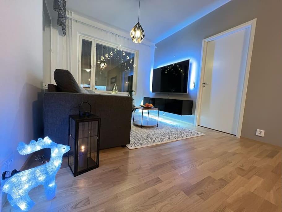 Suite - King Size Bed - Gym&Wifi - Indoor Parking Рованиеми Екстериор снимка
